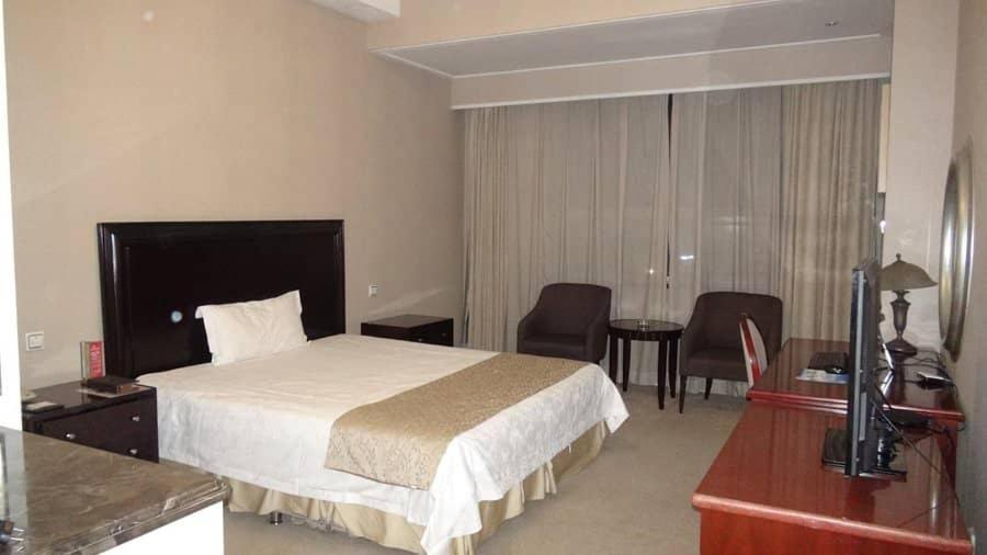 Jades Hotel Wupa Eksteriør bilde