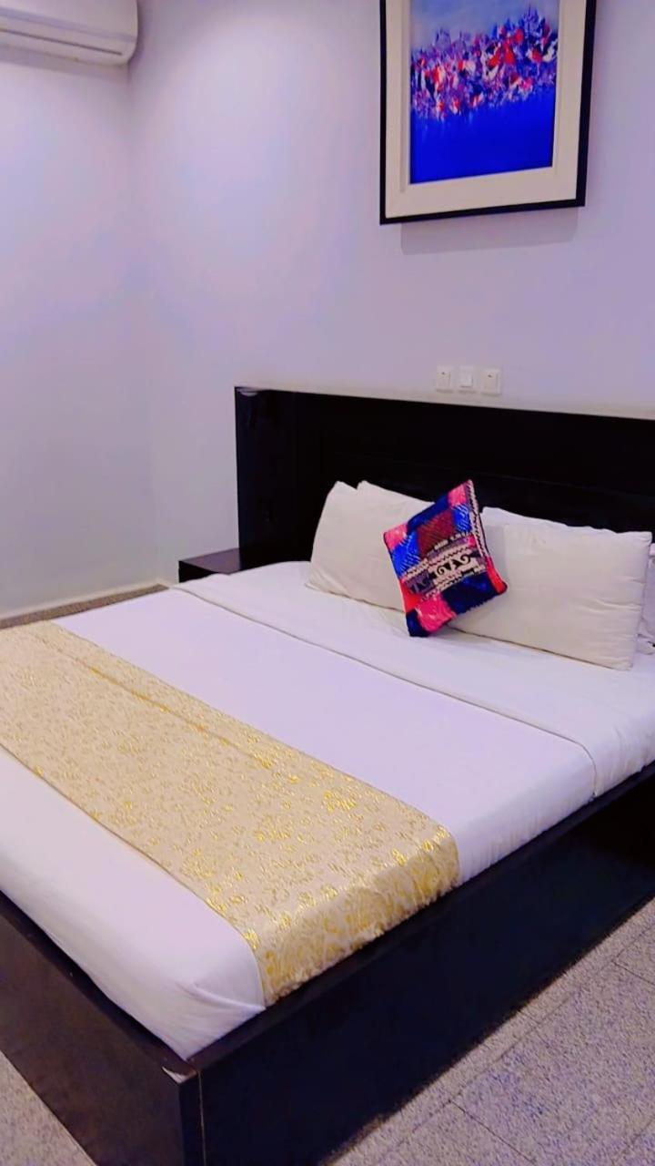 Jades Hotel Wupa Eksteriør bilde